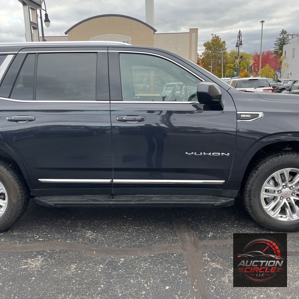 2023 GMC Yukon SLT
