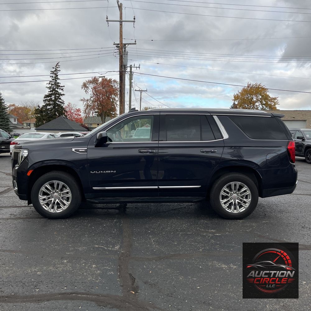 2023 GMC Yukon SLT