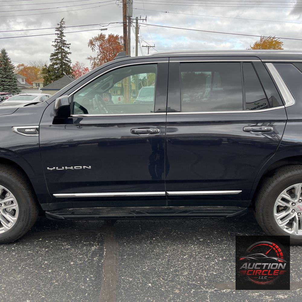 2023 GMC Yukon SLT