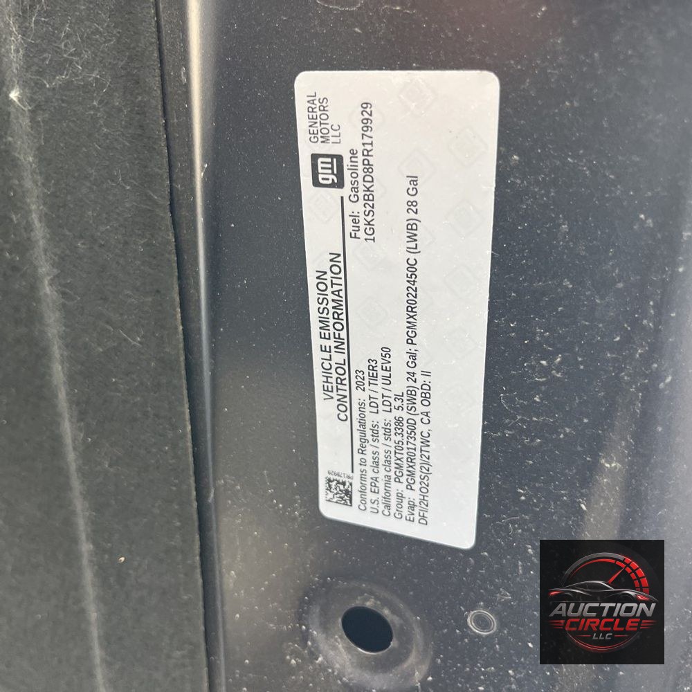 2023 GMC Yukon SLT
