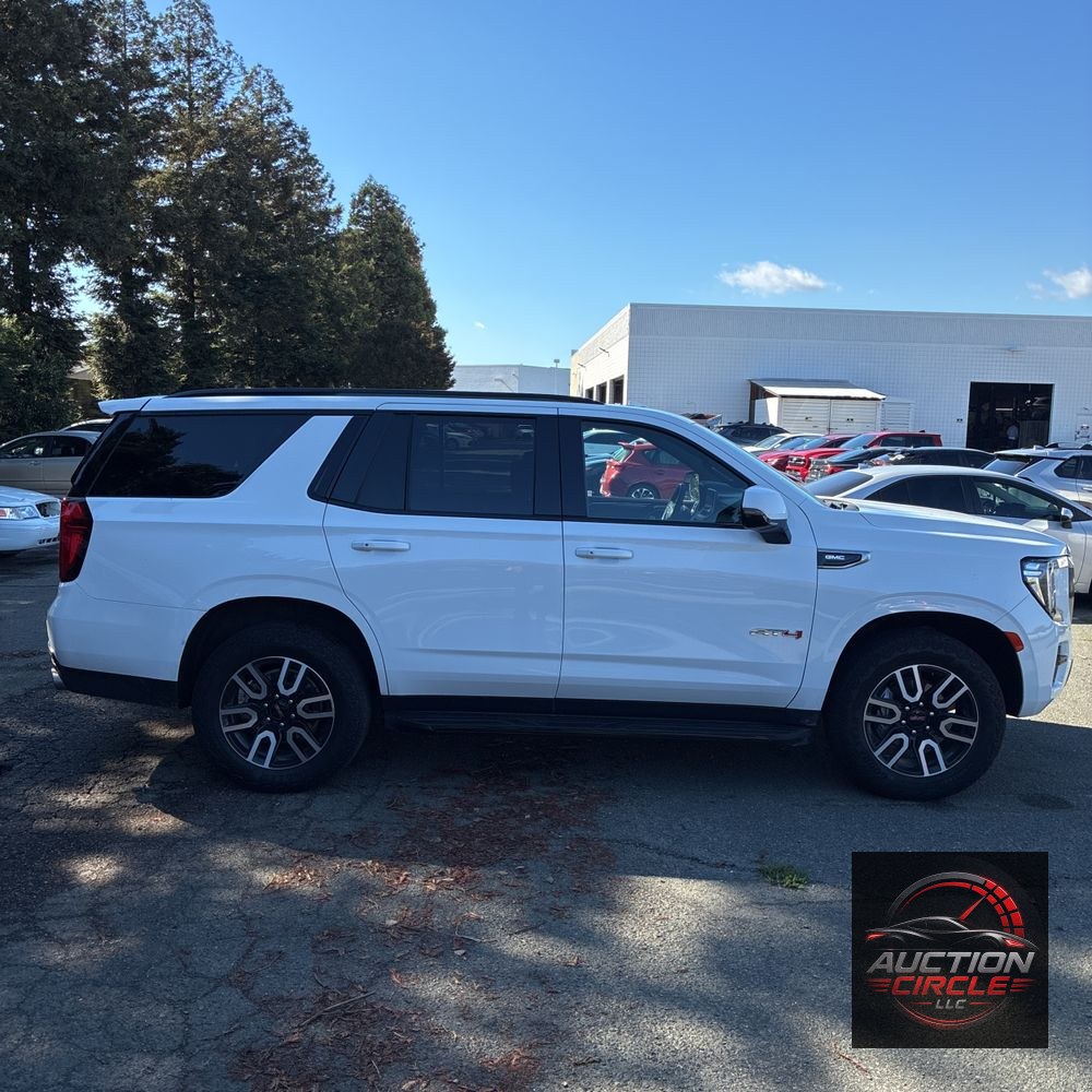 2023 GMC Yukon AT4