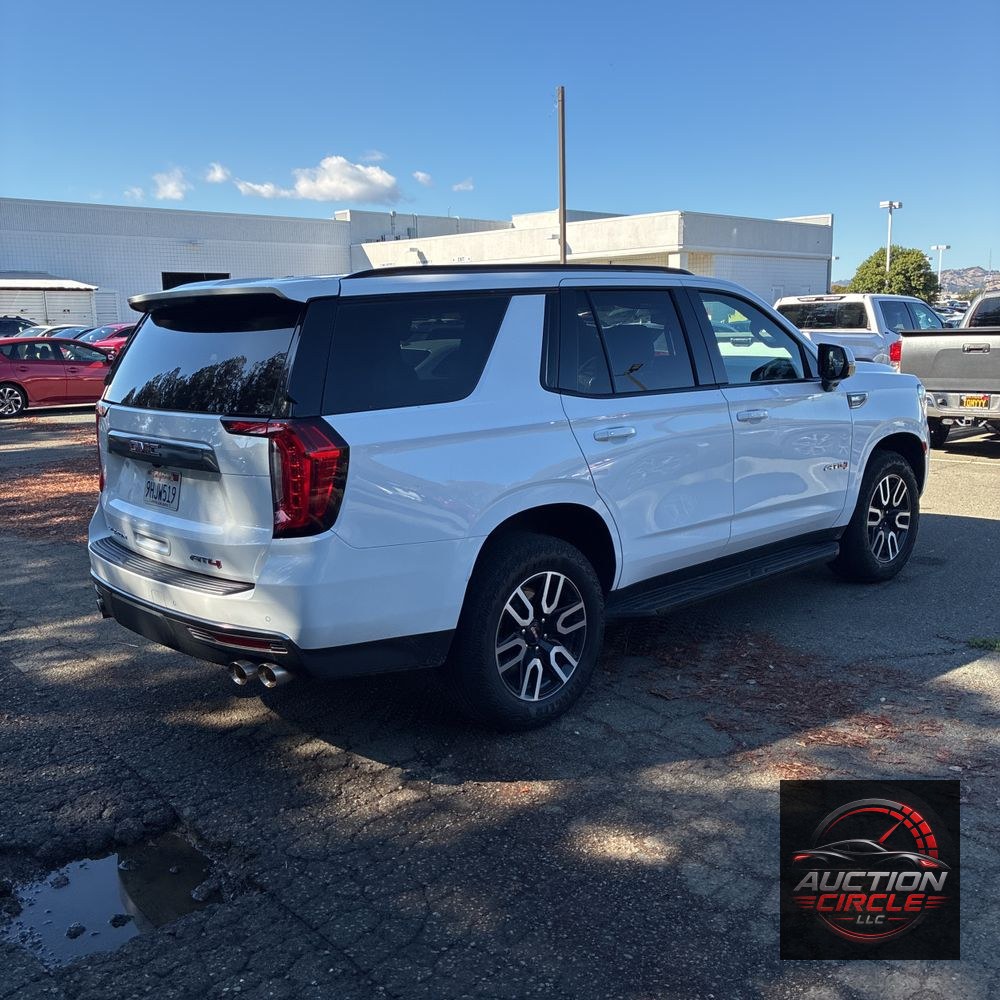 2023 GMC Yukon AT4