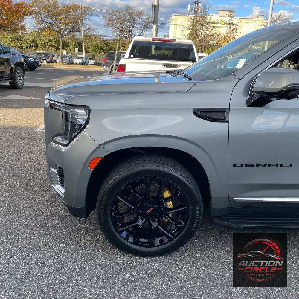 2023 GMC Yukon Denali