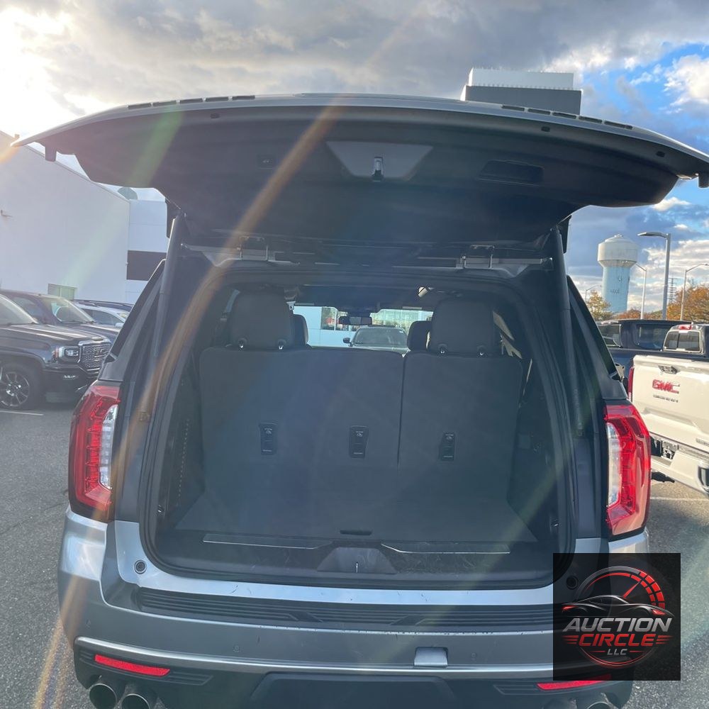 2023 GMC Yukon Denali