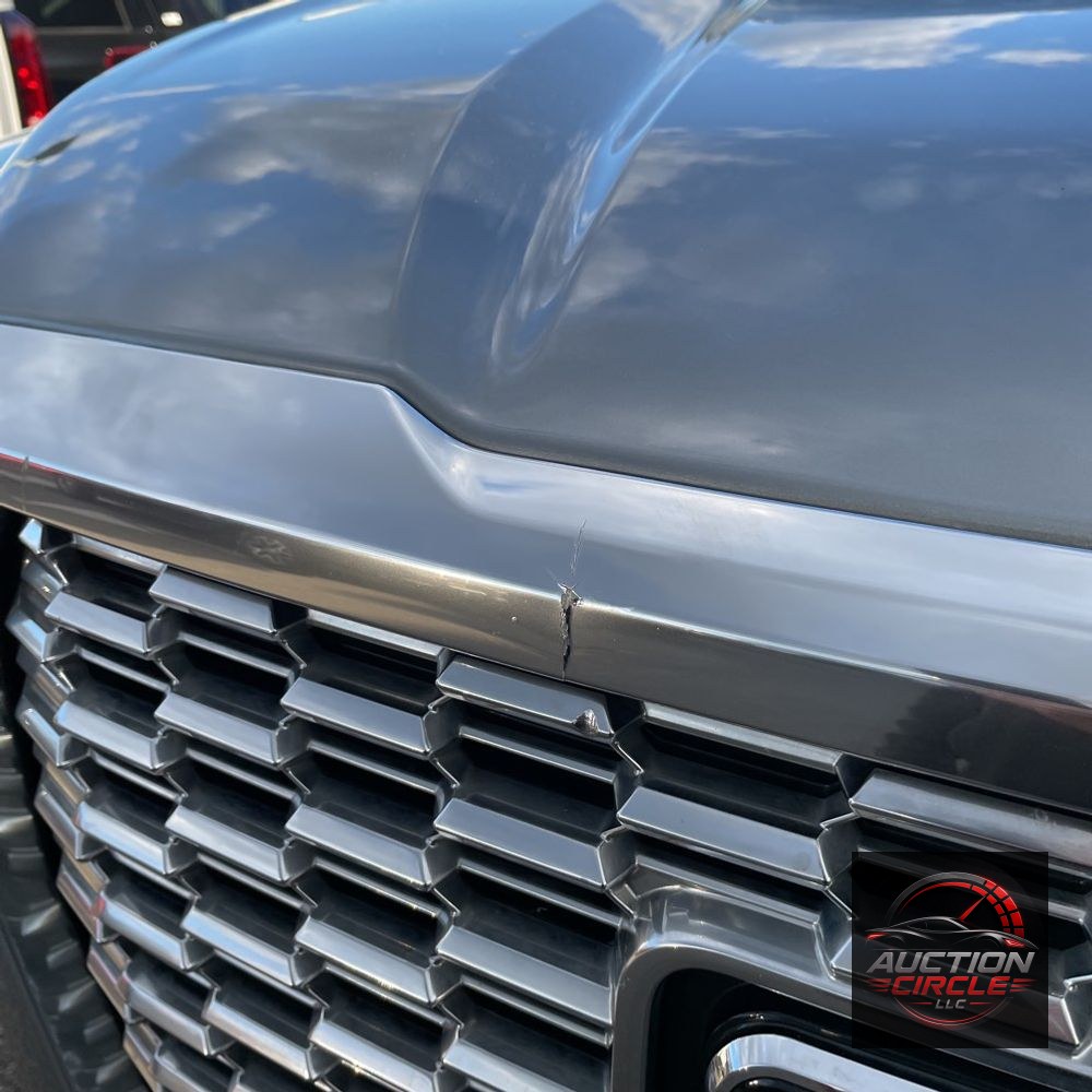 2023 GMC Yukon Denali