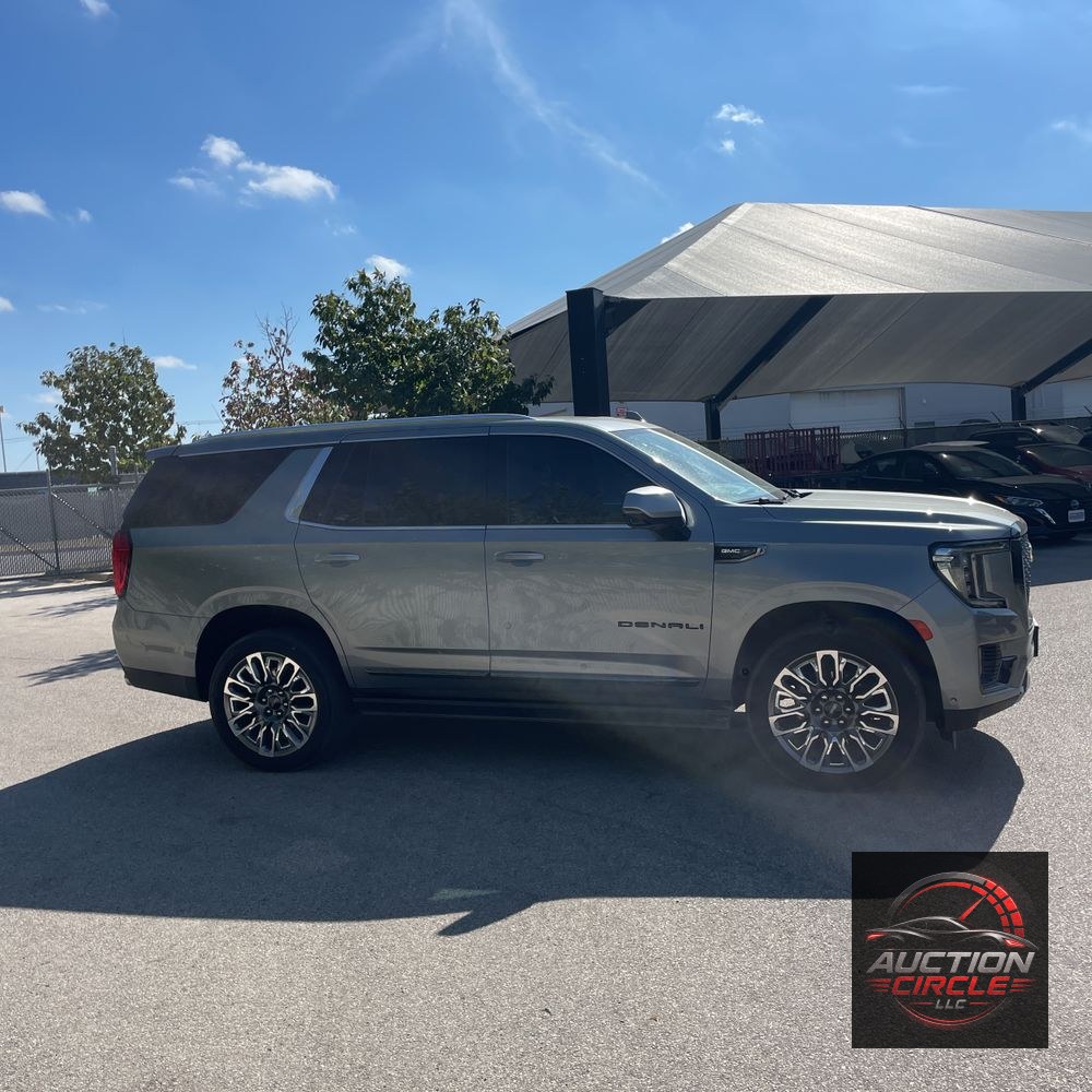 2023 GMC Yukon Denali Ultimate