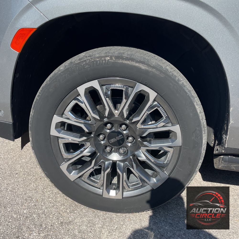 2023 GMC Yukon Denali Ultimate