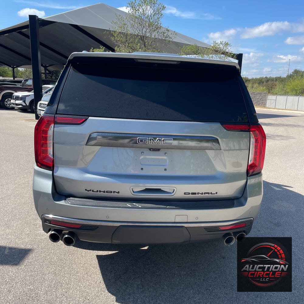 2023 GMC Yukon Denali Ultimate