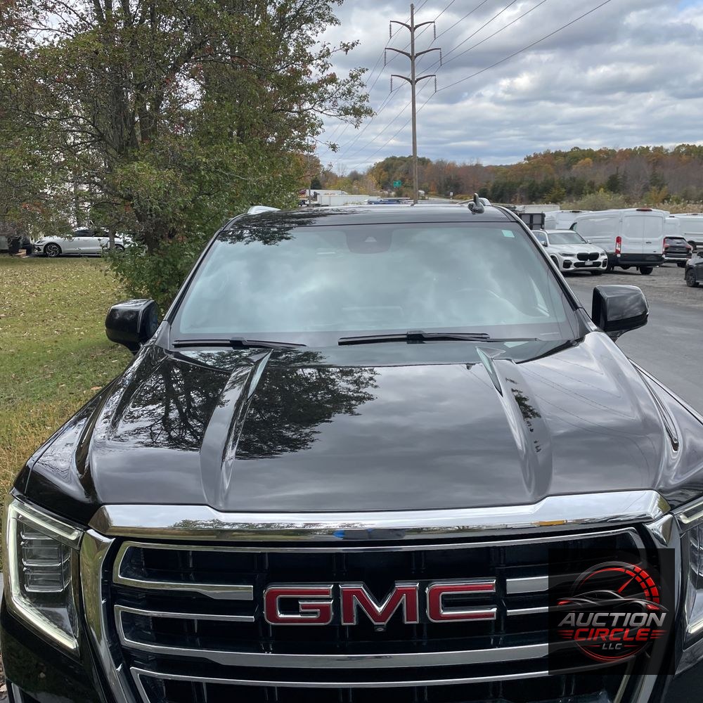 2023 GMC Yukon XL SLT