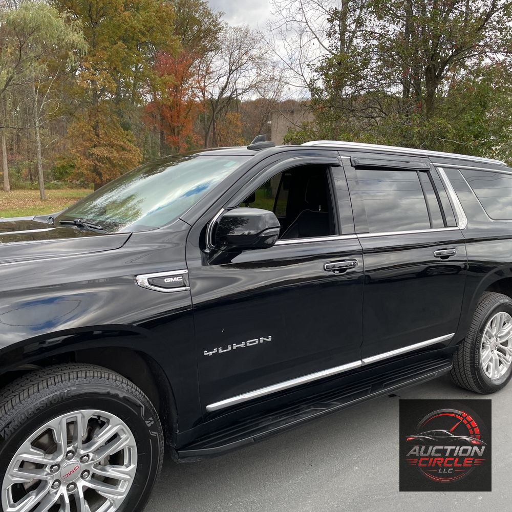 2023 GMC Yukon XL SLT