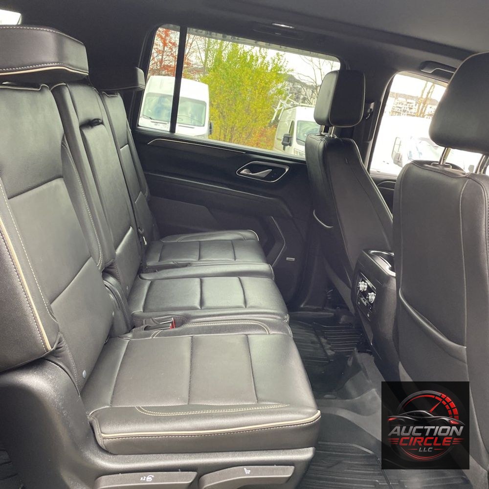 2023 GMC Yukon XL SLT