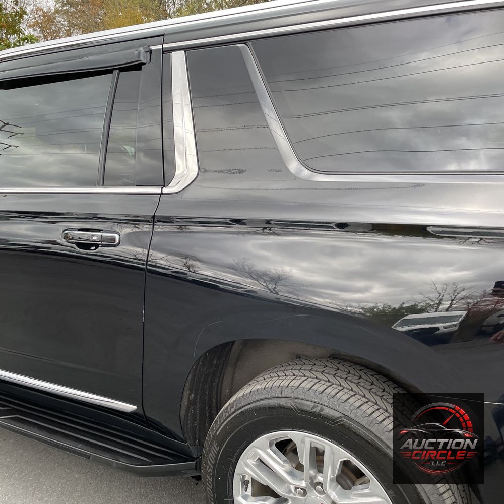 2023 GMC Yukon XL SLT