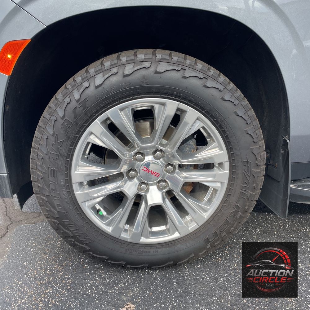 2022 GMC Yukon XL Denali