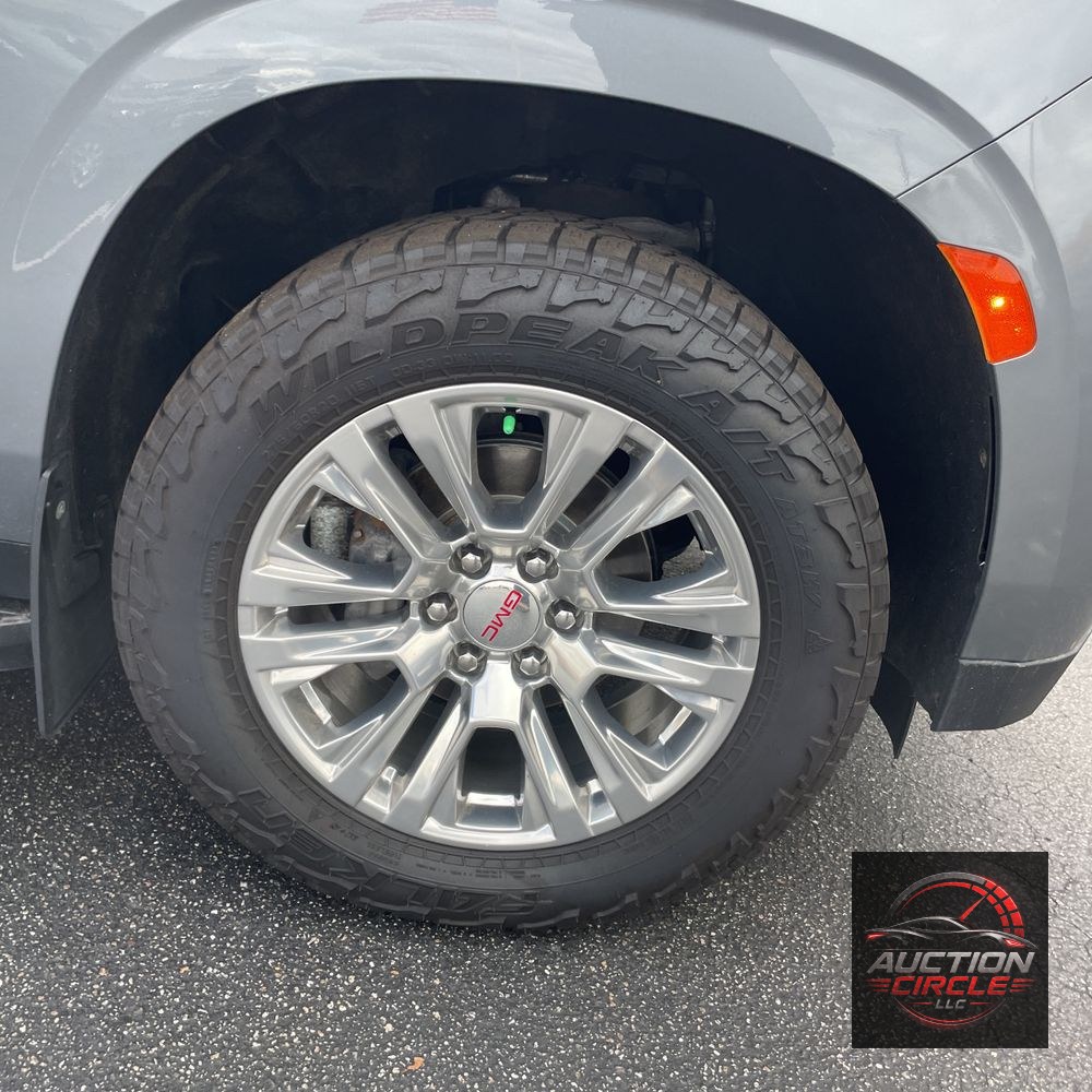 2022 GMC Yukon XL Denali