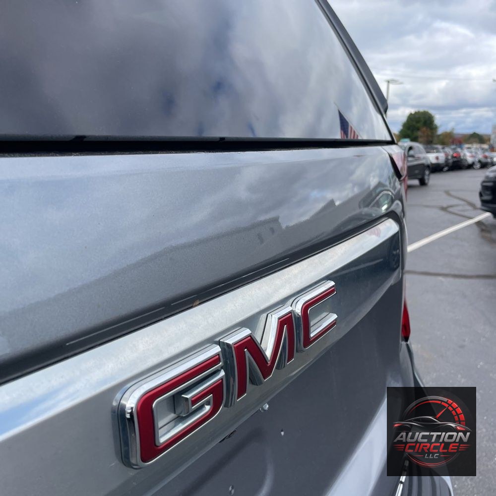 2022 GMC Yukon XL Denali