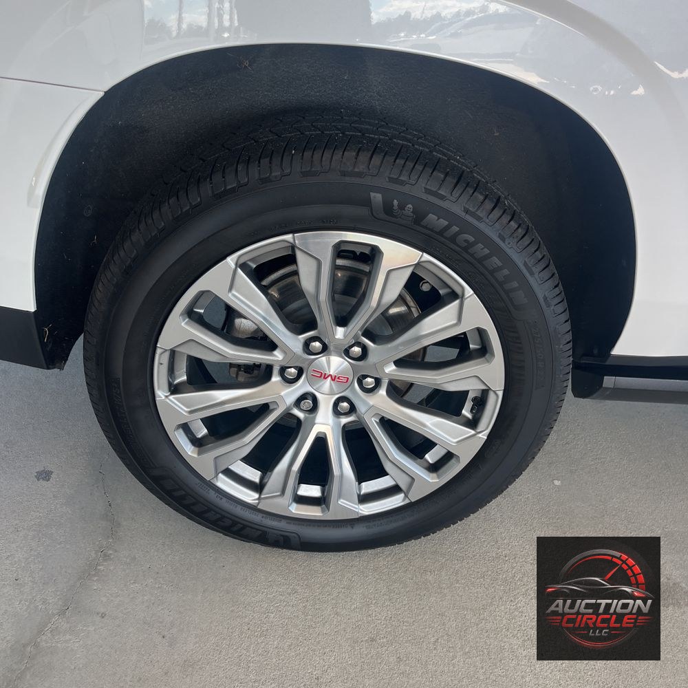2023 GMC Yukon XL Denali
