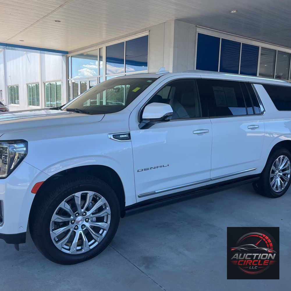 2023 GMC Yukon XL Denali