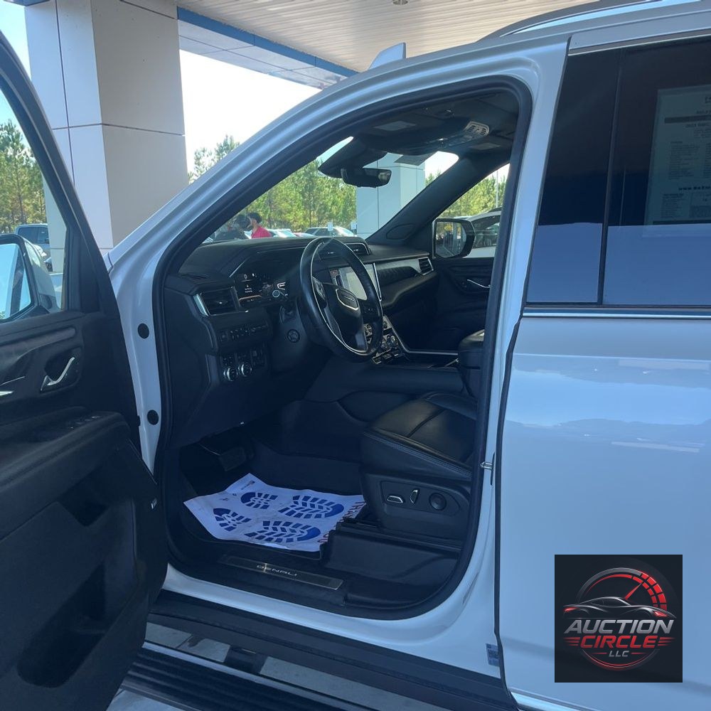2023 GMC Yukon XL Denali