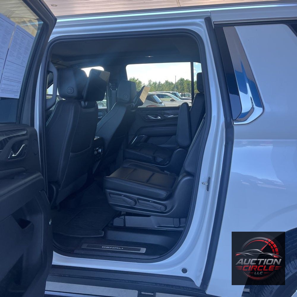 2023 GMC Yukon XL Denali