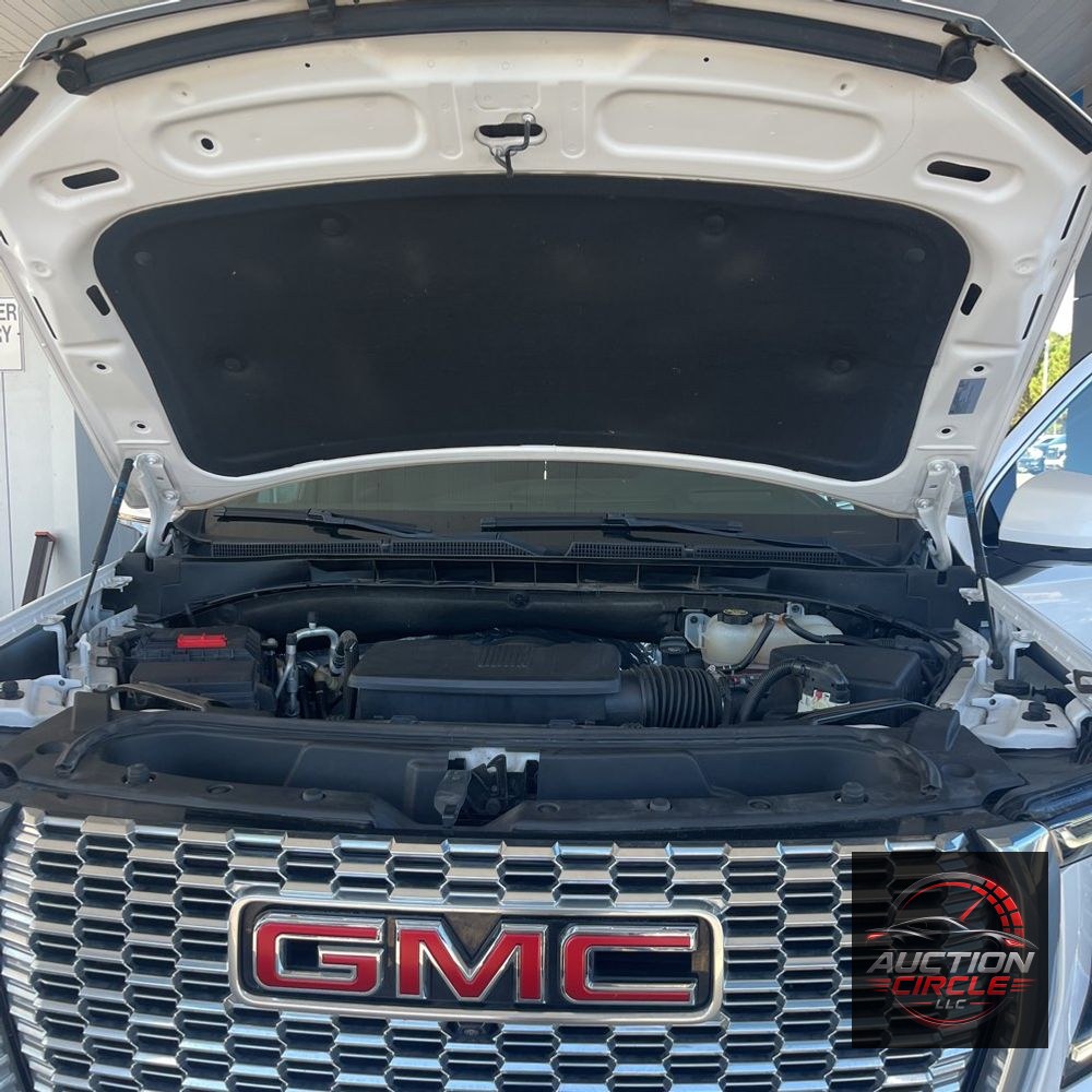 2023 GMC Yukon XL Denali