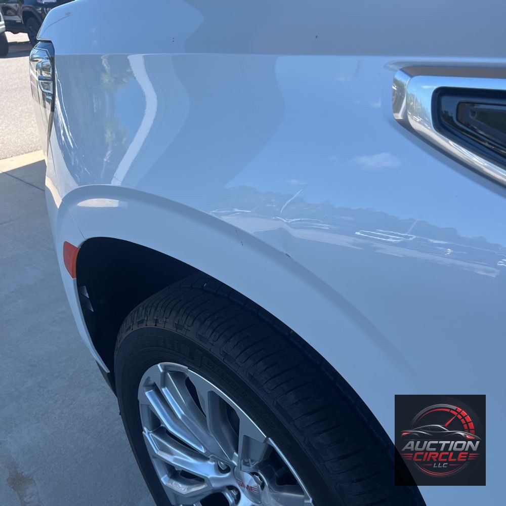 2023 GMC Yukon XL Denali