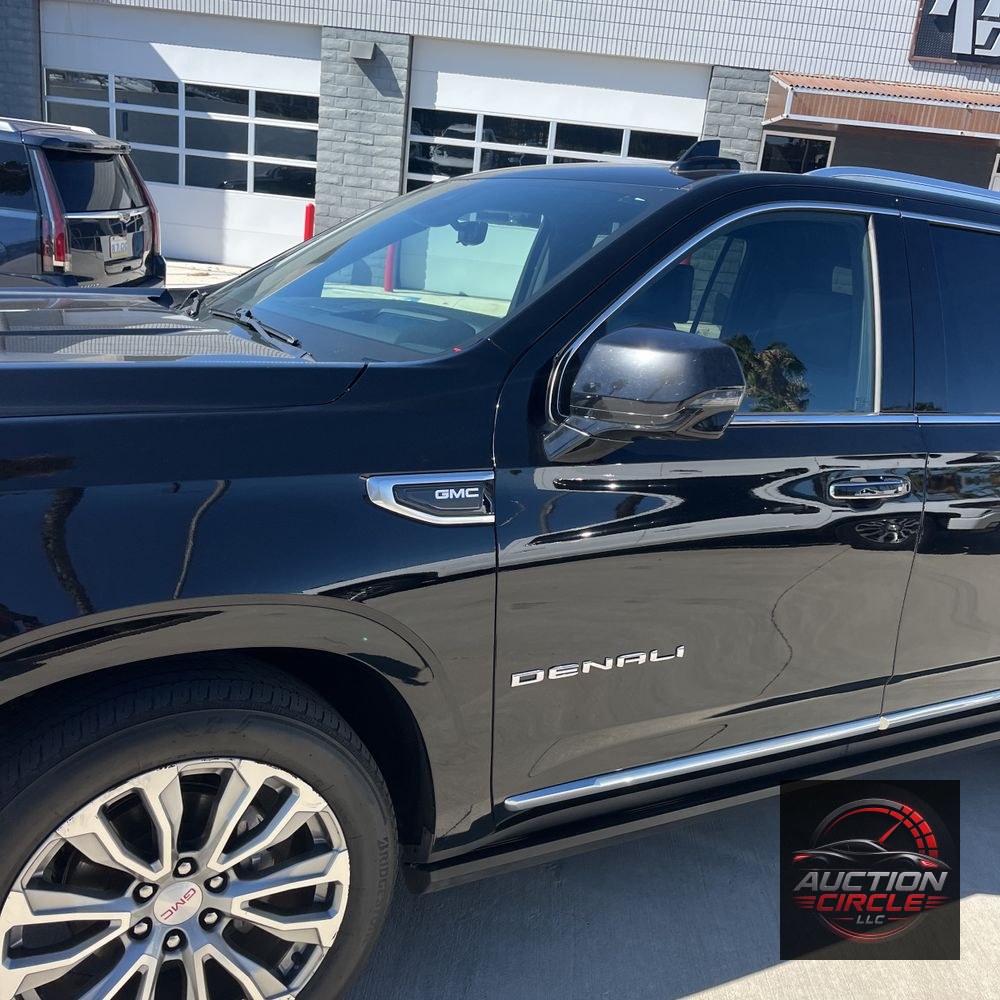 2023 GMC Yukon XL Denali