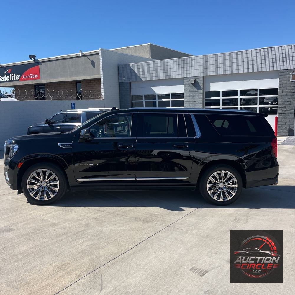 2023 GMC Yukon XL Denali