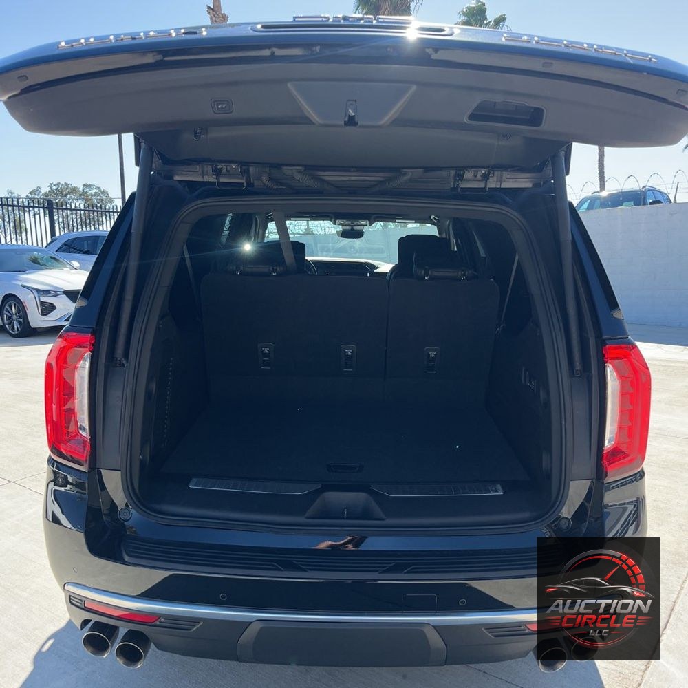 2023 GMC Yukon XL Denali