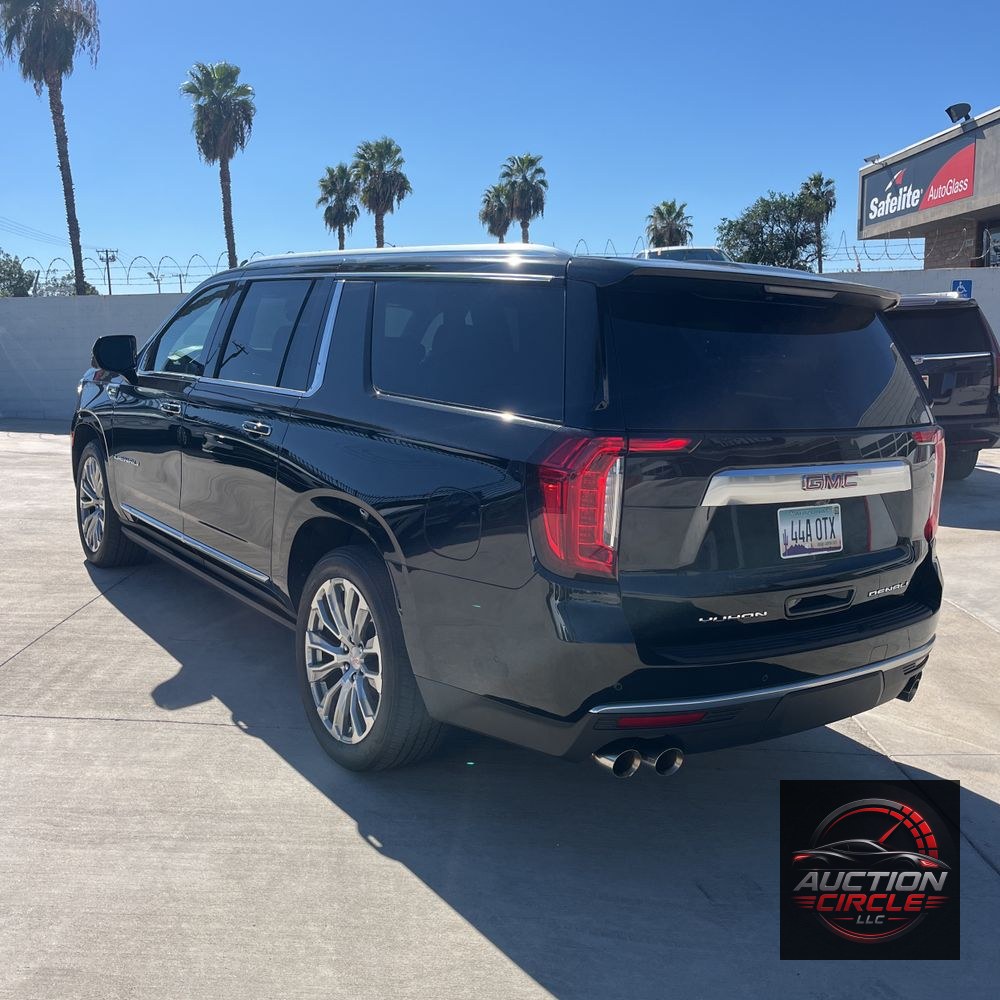 2023 GMC Yukon XL Denali