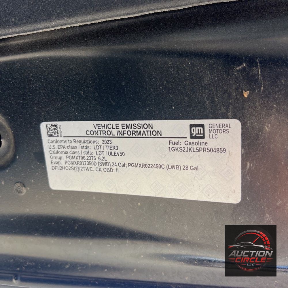 2023 GMC Yukon XL Denali
