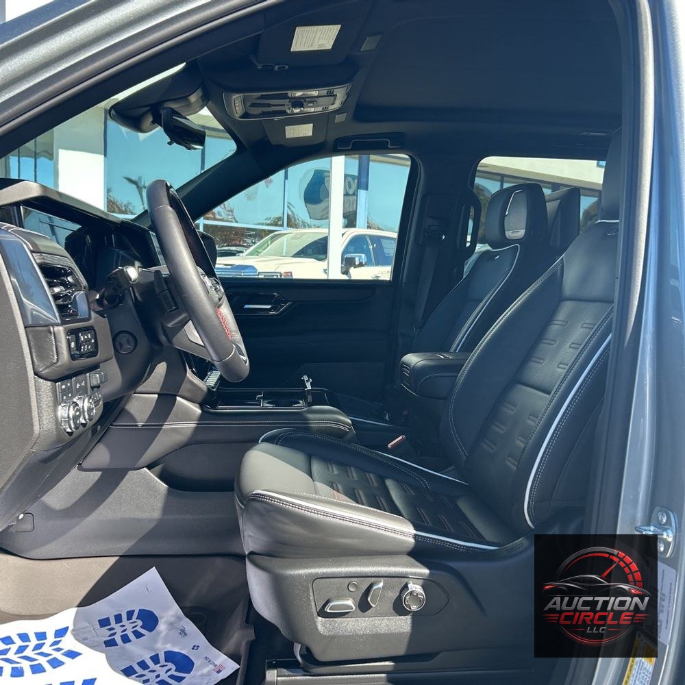2025 GMC Yukon XL AT4 Ultimate
