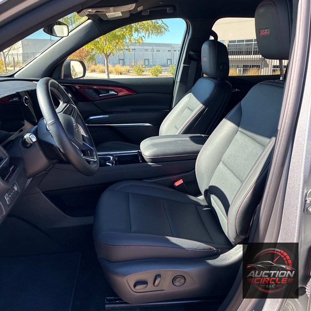 2025 Chevrolet Traverse Z71