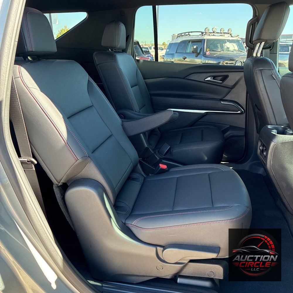 2025 Chevrolet Traverse Z71