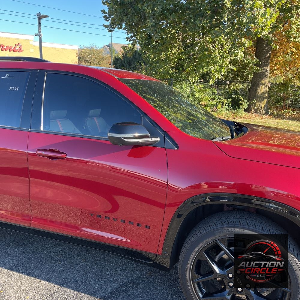 2024 Chevrolet Traverse RS