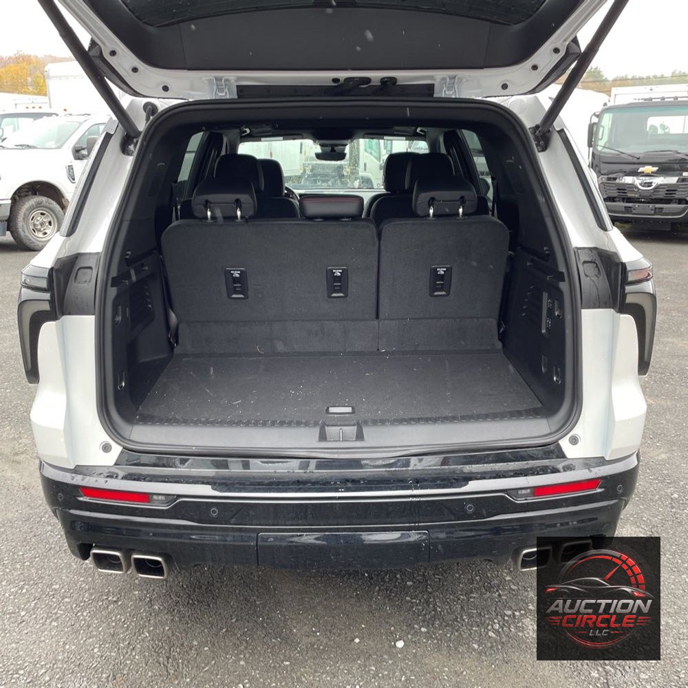 2025 Chevrolet Traverse RS