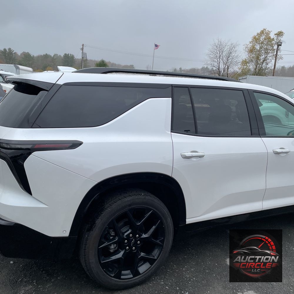 2025 Chevrolet Traverse RS