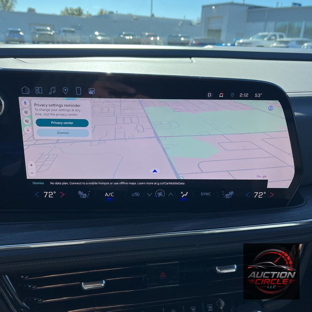 2025 Chevrolet Suburban LT