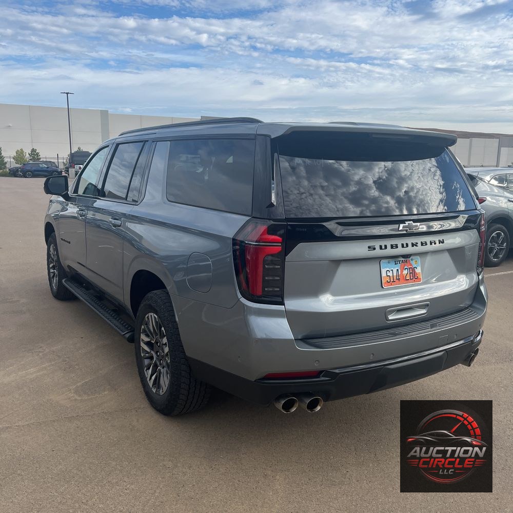 2025 Chevrolet Suburban Z71