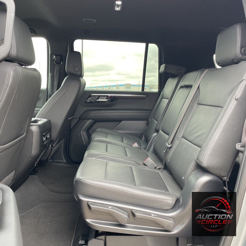 2025 Chevrolet Suburban Z71