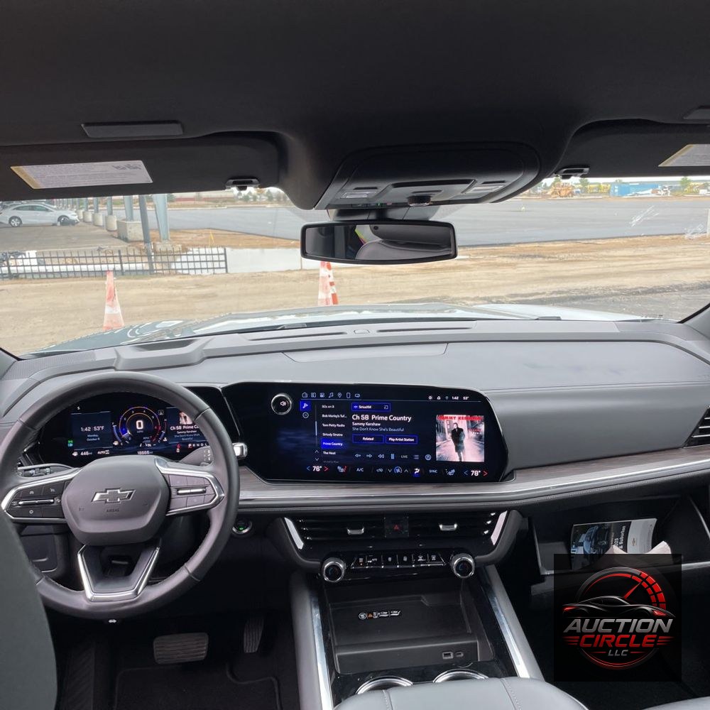 2025 Chevrolet Suburban Z71
