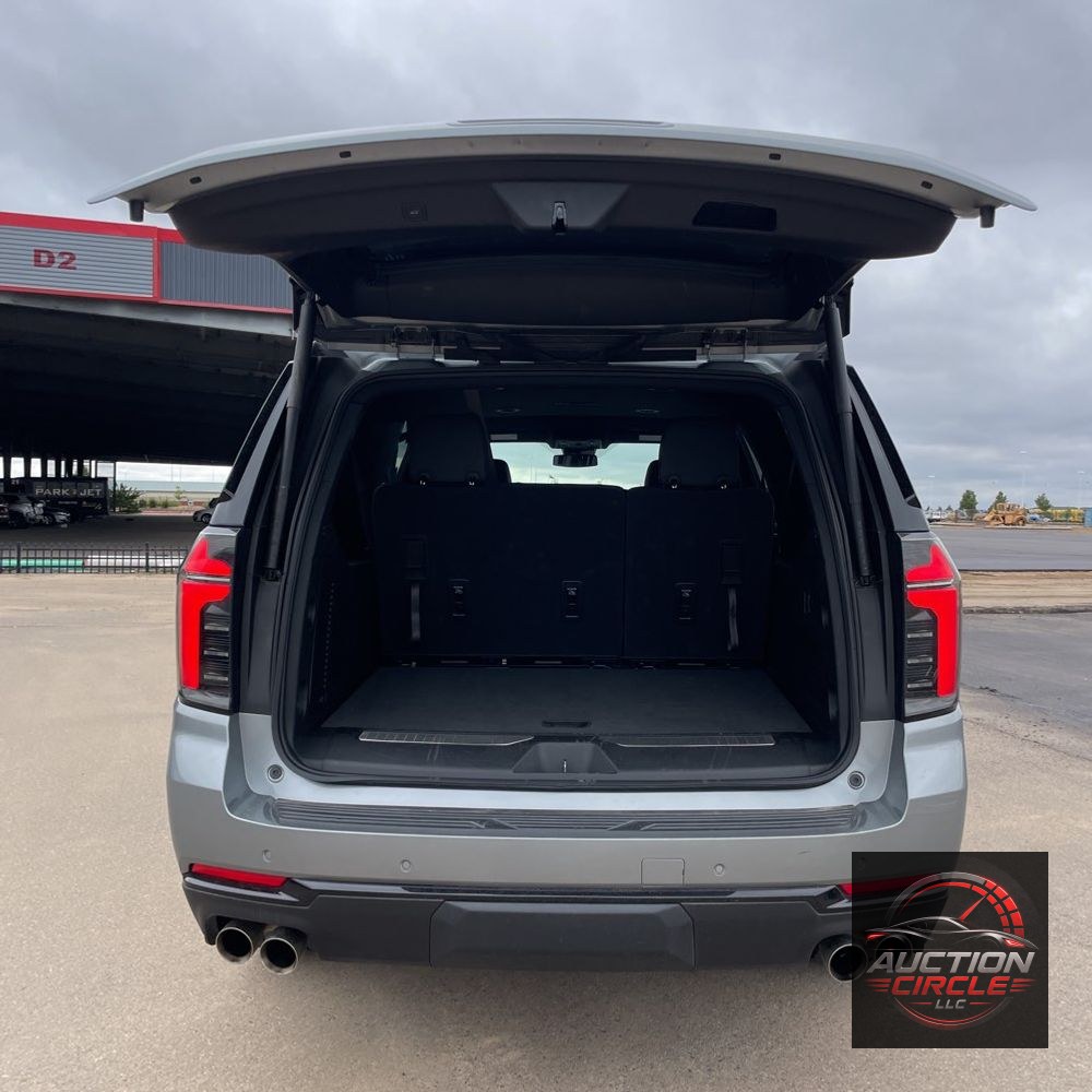 2025 Chevrolet Suburban Z71