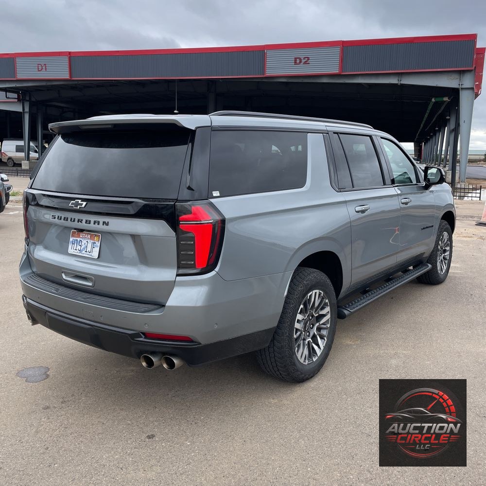 2025 Chevrolet Suburban Z71