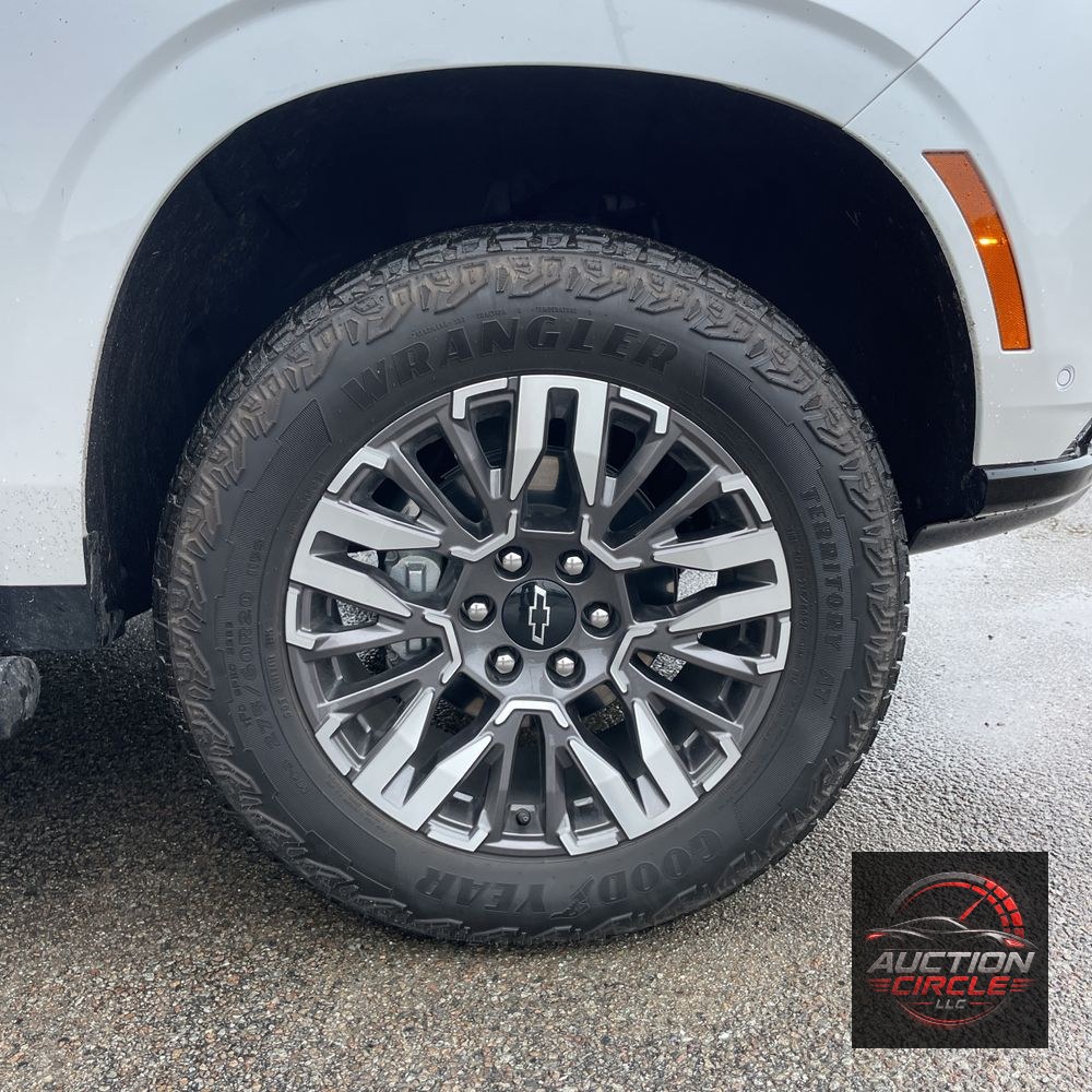 2025 Chevrolet Suburban Z71