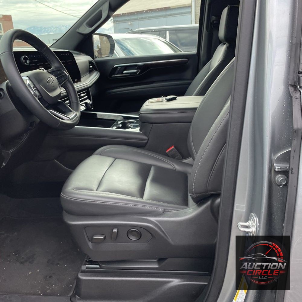 2025 Chevrolet Suburban Z71