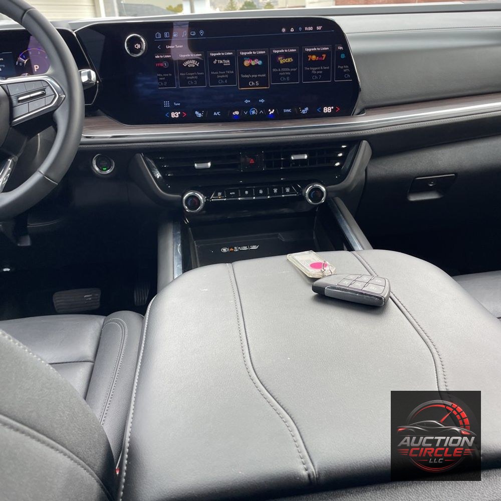 2025 Chevrolet Suburban Z71