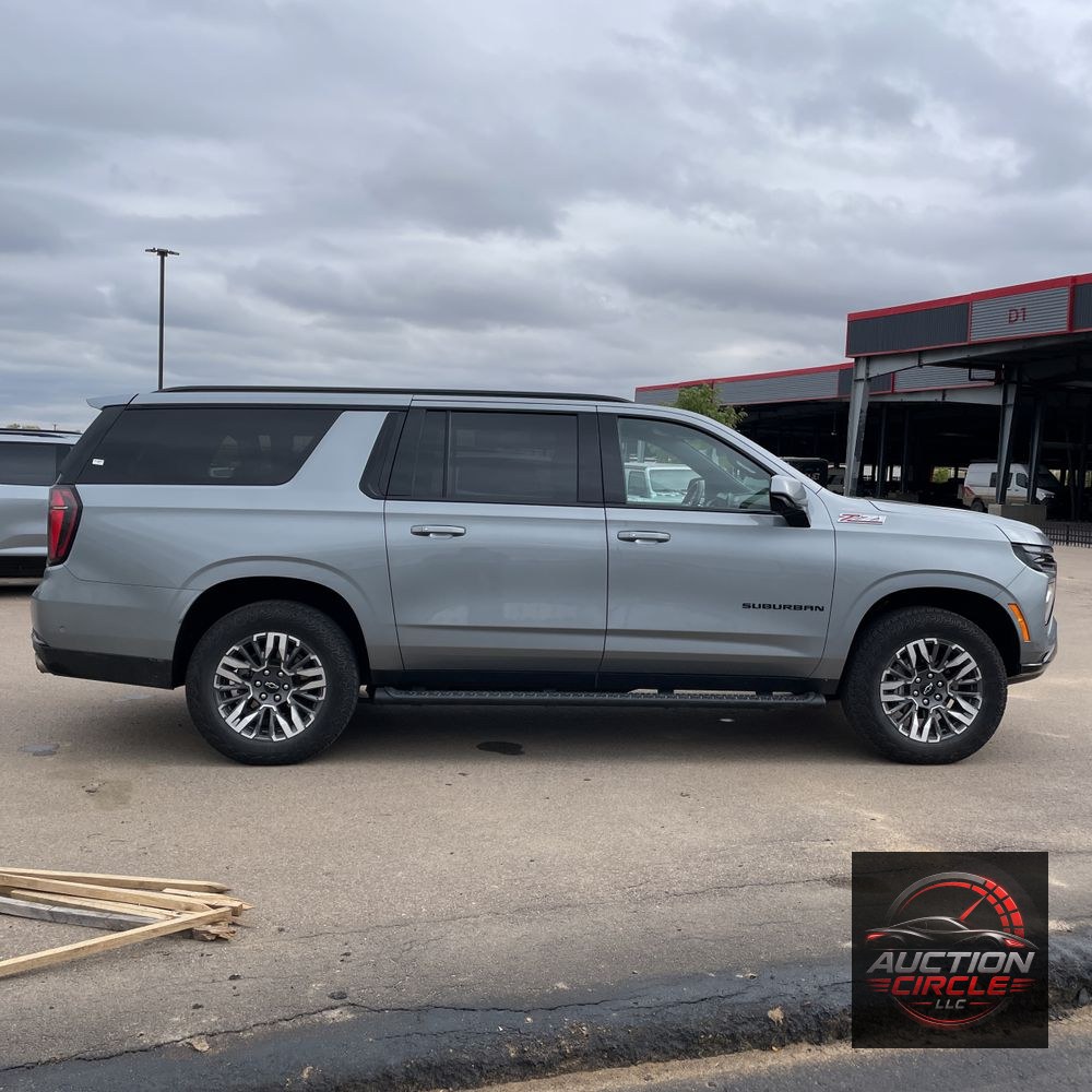 2025 Chevrolet Suburban Z71
