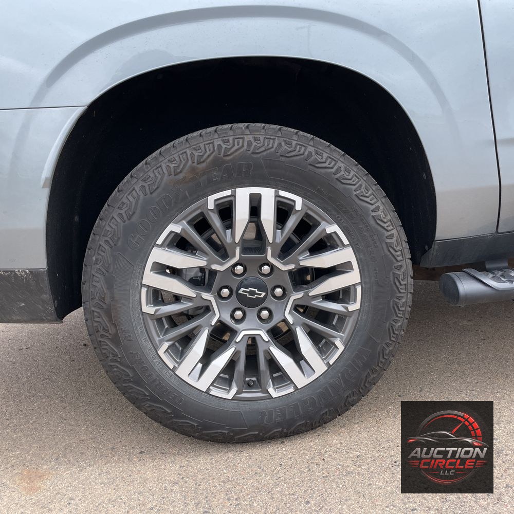 2025 Chevrolet Suburban Z71