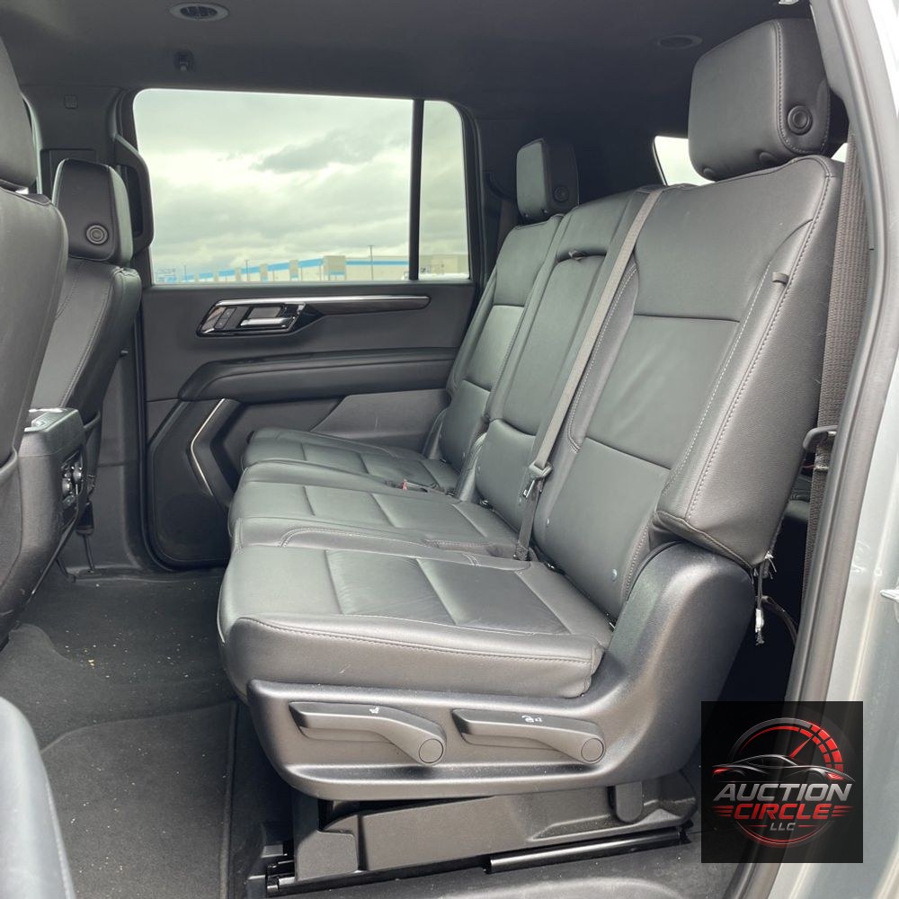 2025 Chevrolet Suburban Z71