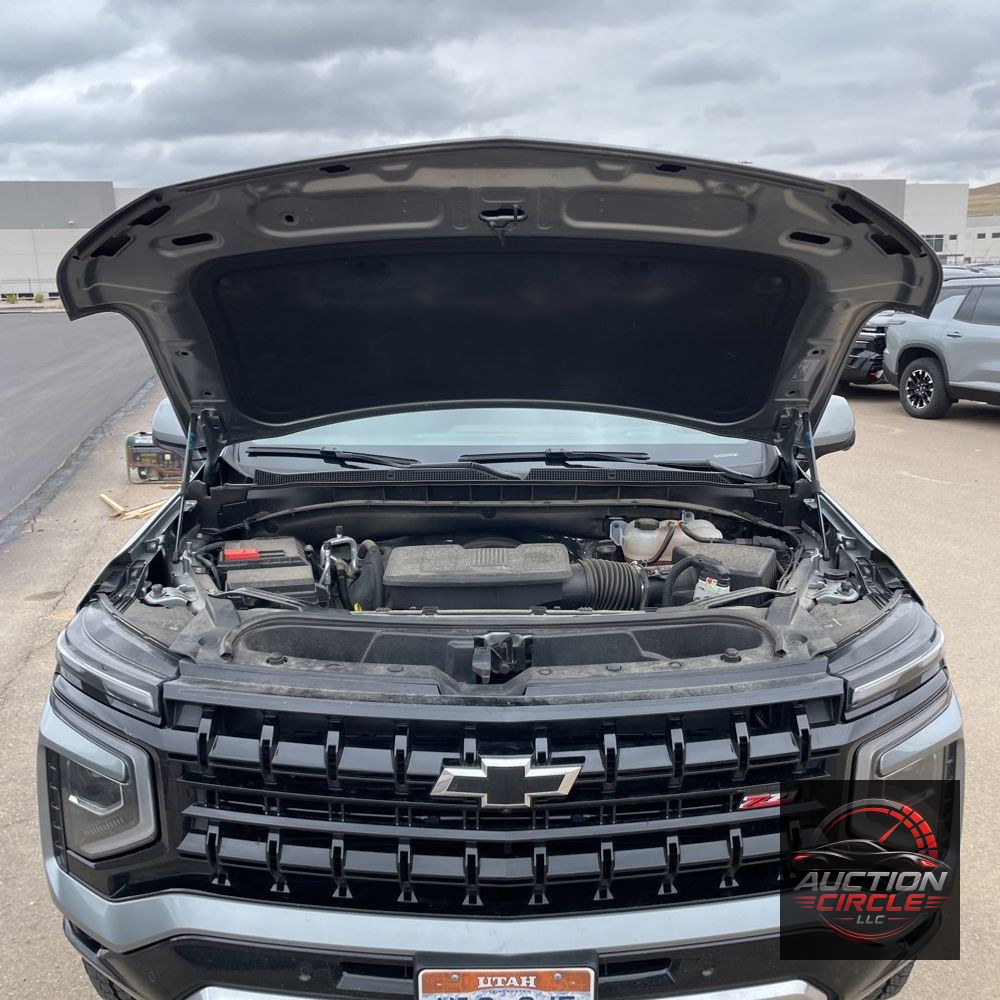 2025 Chevrolet Suburban Z71
