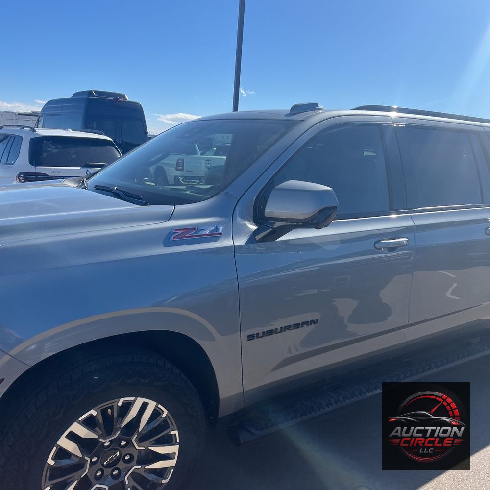 2025 Chevrolet Suburban Z71